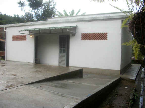 I.E. Cristóbal Colón - Sede Venecia (Foto 1)